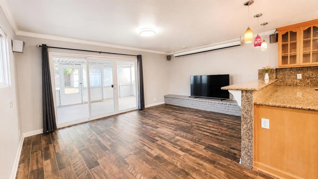 2132 Forbes Avenue Property Photo 12
