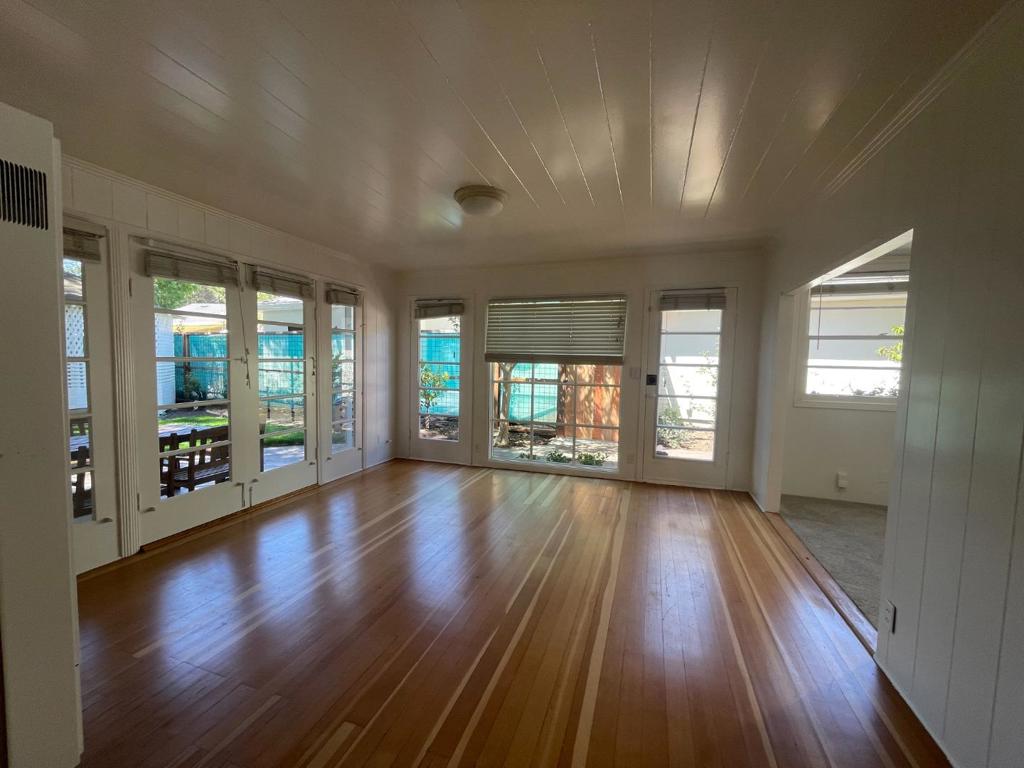 Palmer Lane Property Photo 32