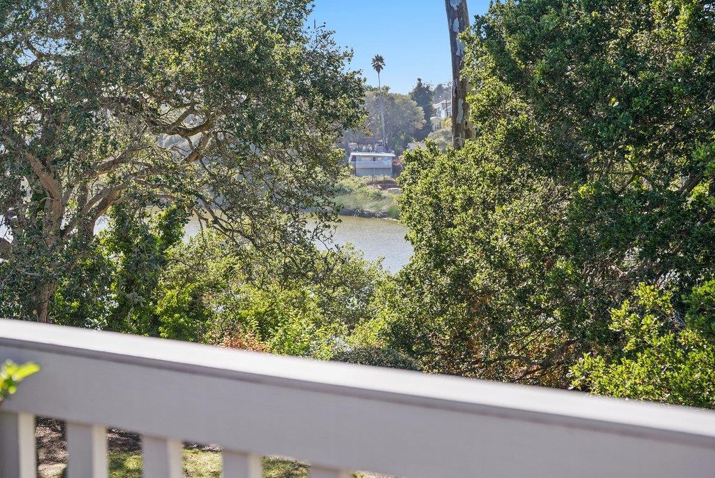 21147 E Cliff Drive Property Photo 4