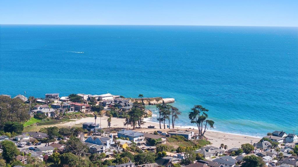21147 E Cliff Drive Property Photo 42