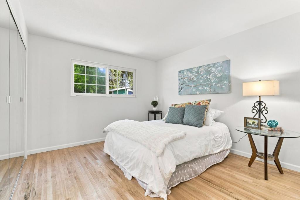 5880 Tandera Avenue Property Photo 18