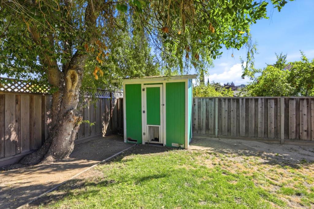 5880 Tandera Avenue Property Photo 33