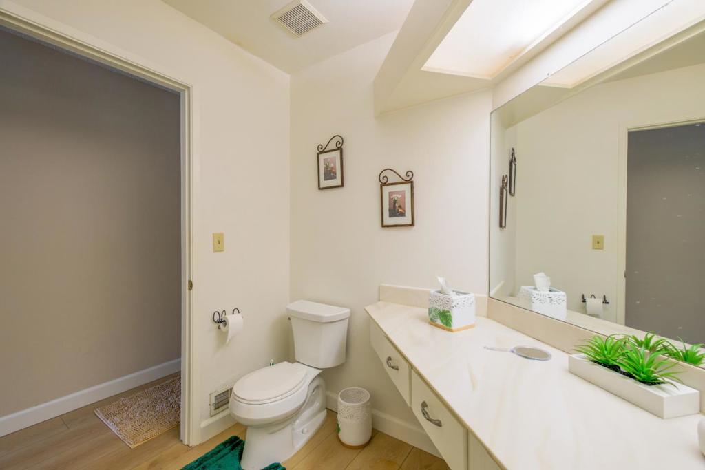 787 Portswood Circle Property Photo 8