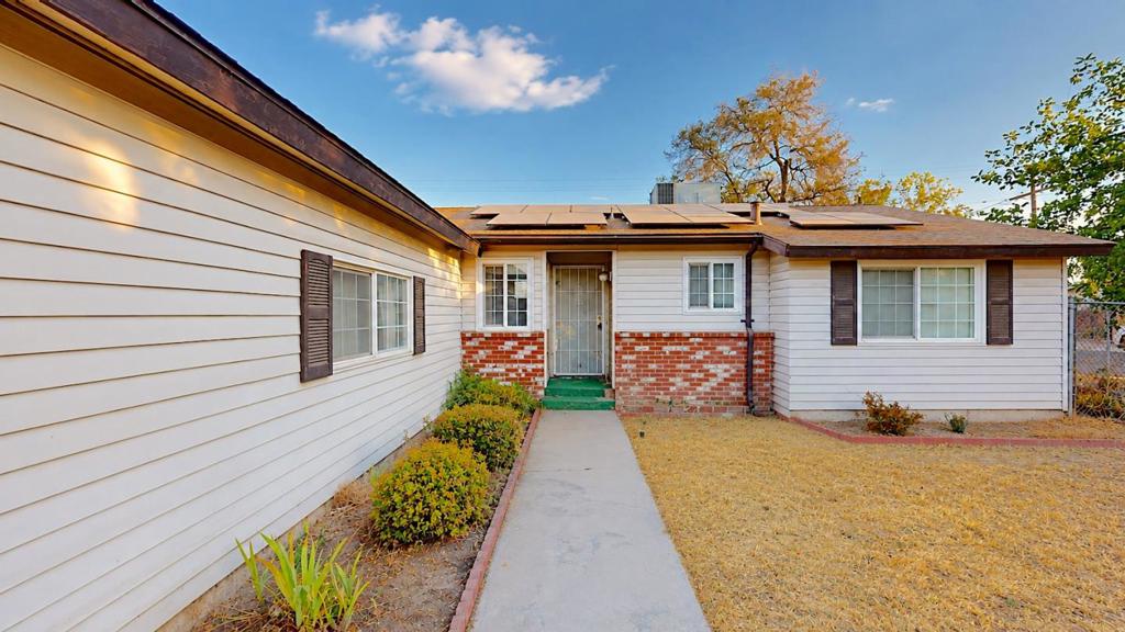 1405 Tamarack Avenue Property Photo 5