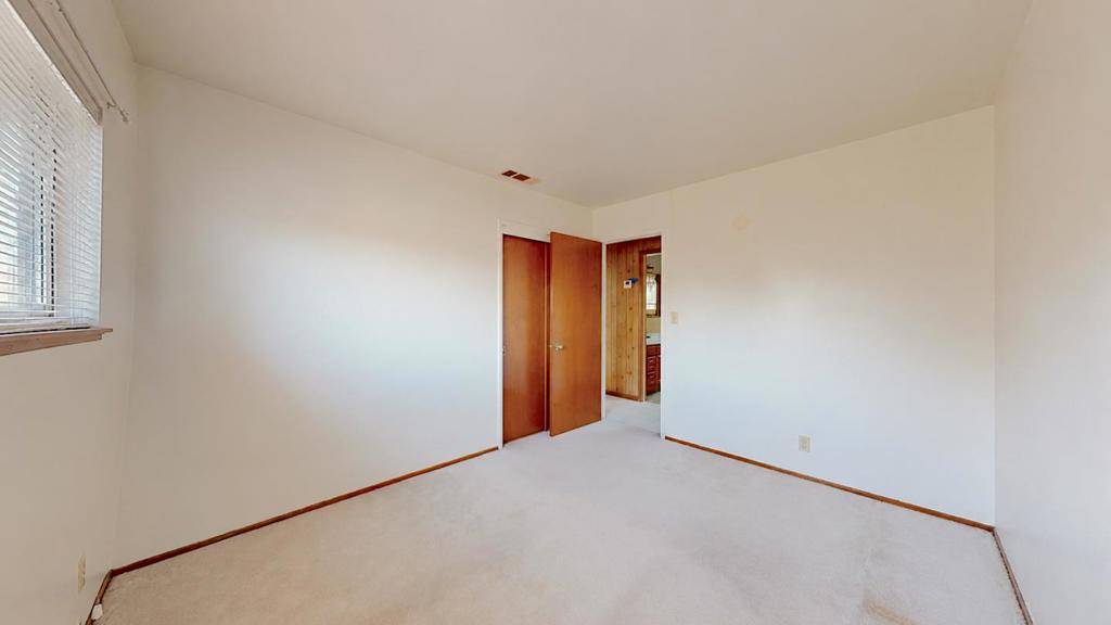 1405 Tamarack Avenue Property Photo 19