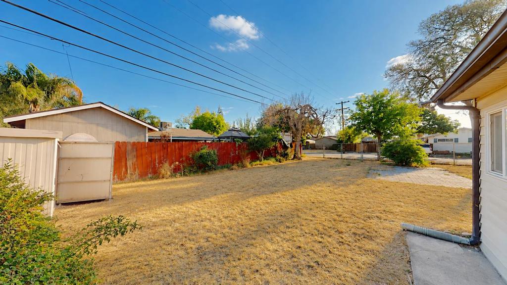 1405 Tamarack Avenue Property Photo 22