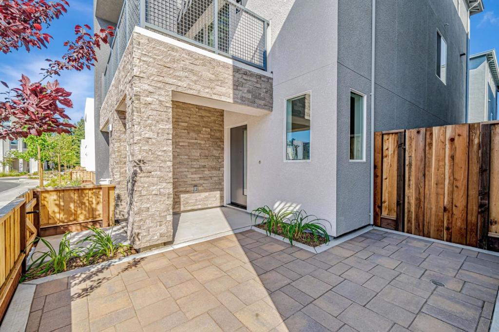 1006 Rojo Terrace Property Photo 3