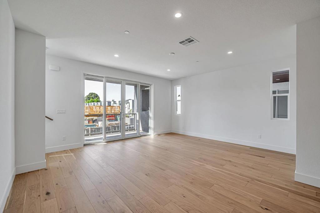 1006 Rojo Terrace Property Photo 6