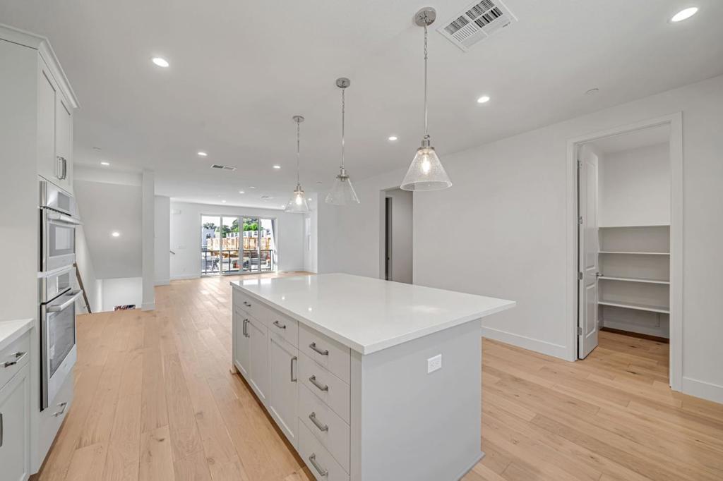 1006 Rojo Terrace Property Photo 11