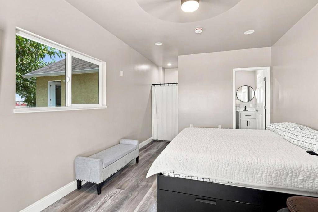 13400 Second Street Property Photo 14