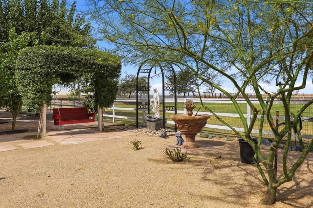 13400 Second Street Property Photo 32