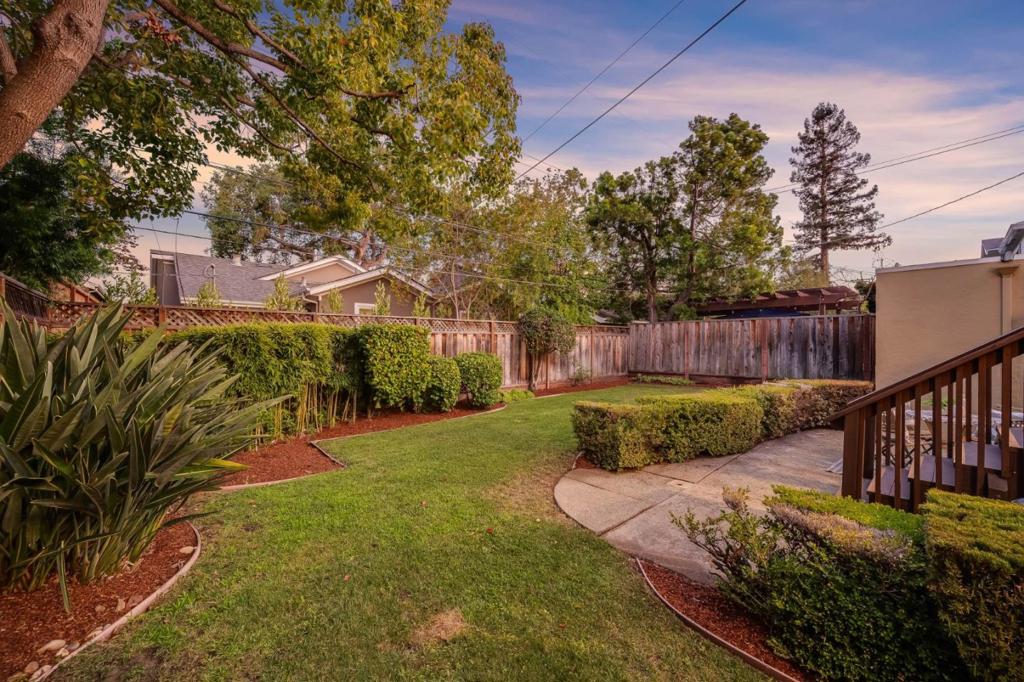 1945 Birch Avenue Property Photo 43