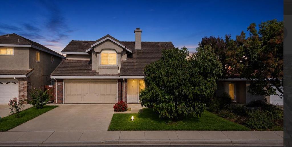1016 Gordon Street Property Photo 1