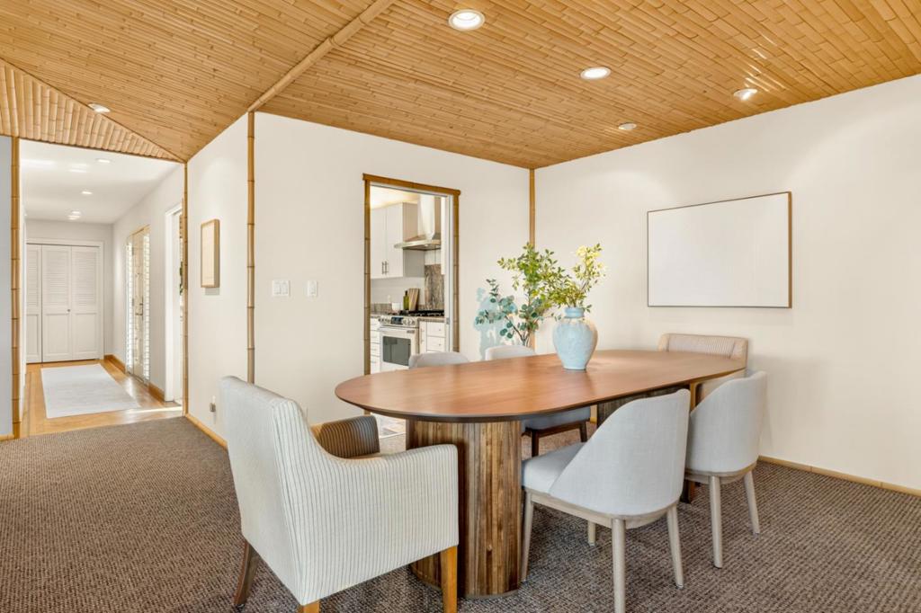 37 Del Mesa Carmel Property Photo 7