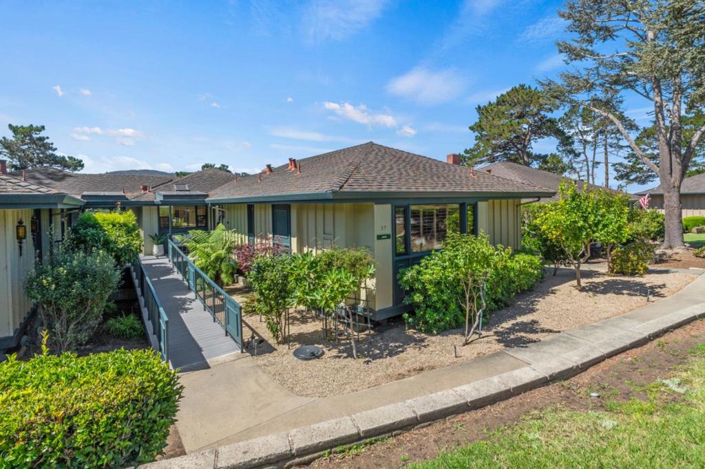 37 Del Mesa Carmel Property Photo 45