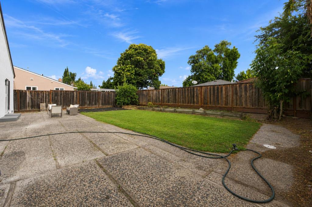 5330 Pebbletree Way Property Photo 29