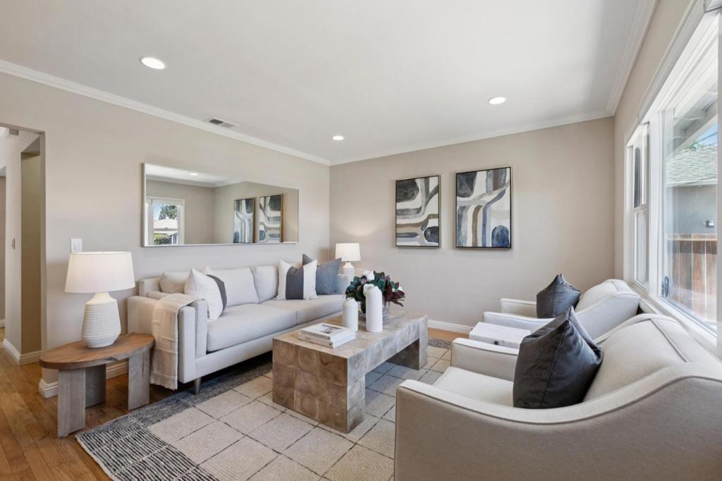 1080 Judson Street Property Photo 10