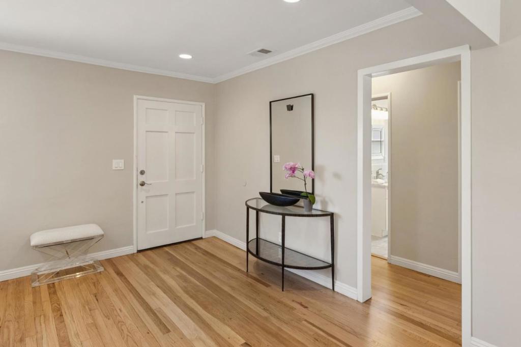 1080 Judson Street Property Photo 12