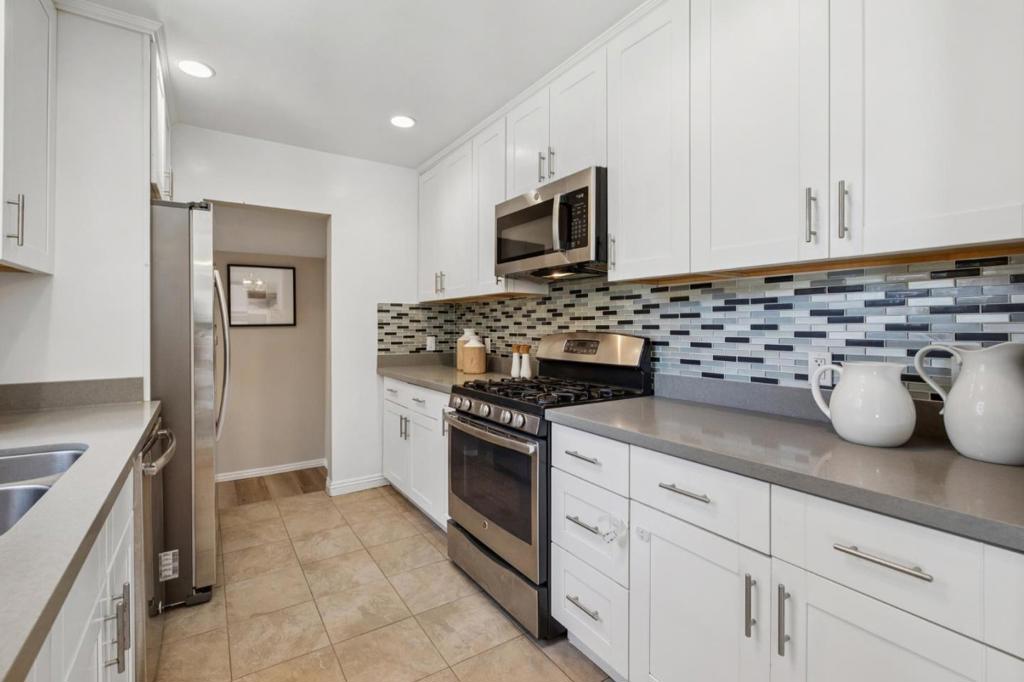 1080 Judson Street Property Photo 23