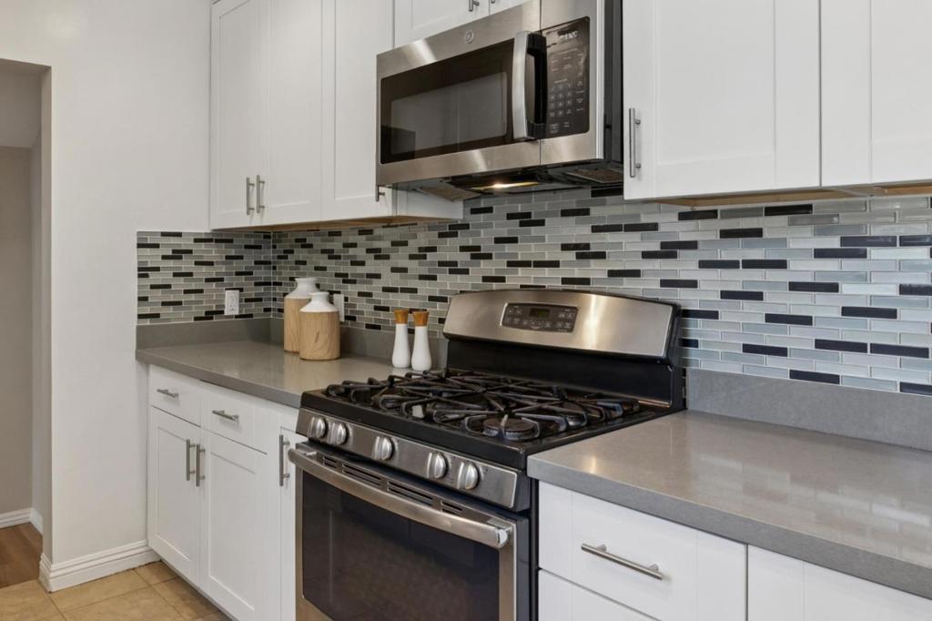 1080 Judson Street Property Photo 26