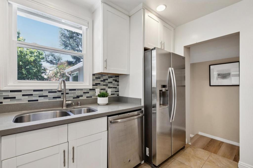 1080 Judson Street Property Photo 27