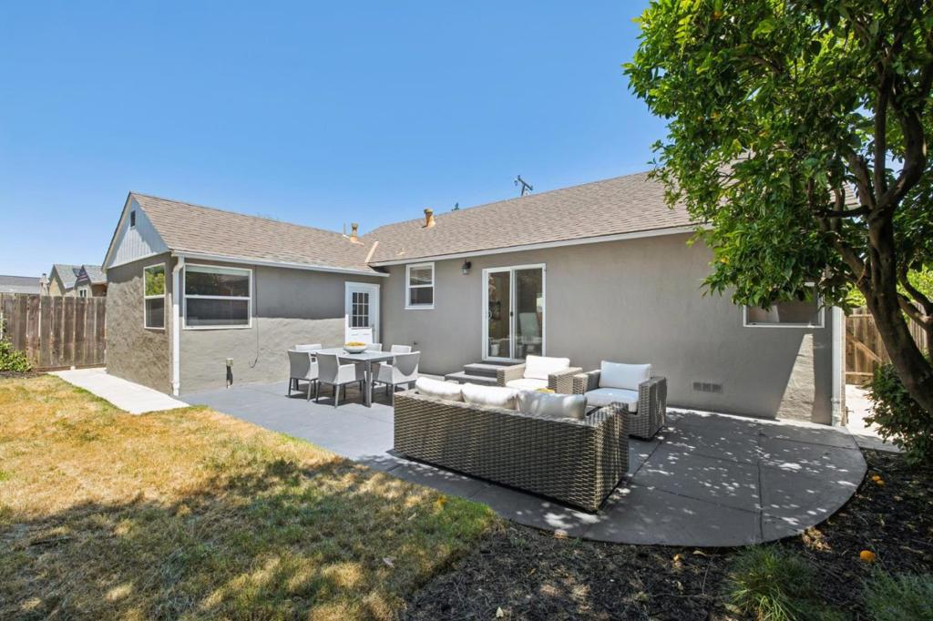 1080 Judson Street Property Photo 51