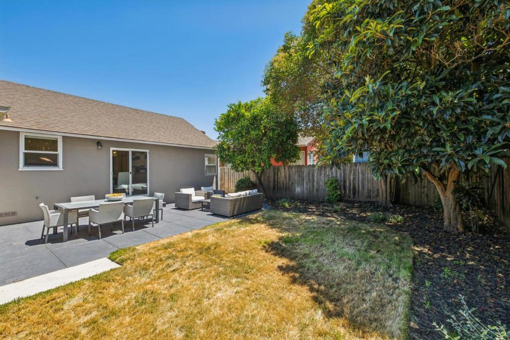 1080 Judson Street Property Photo 56