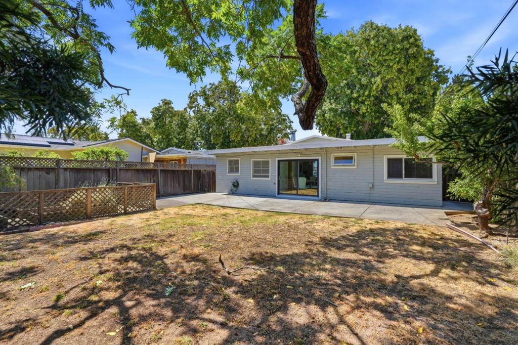 1424 Hemlock Avenue Property Photo 19
