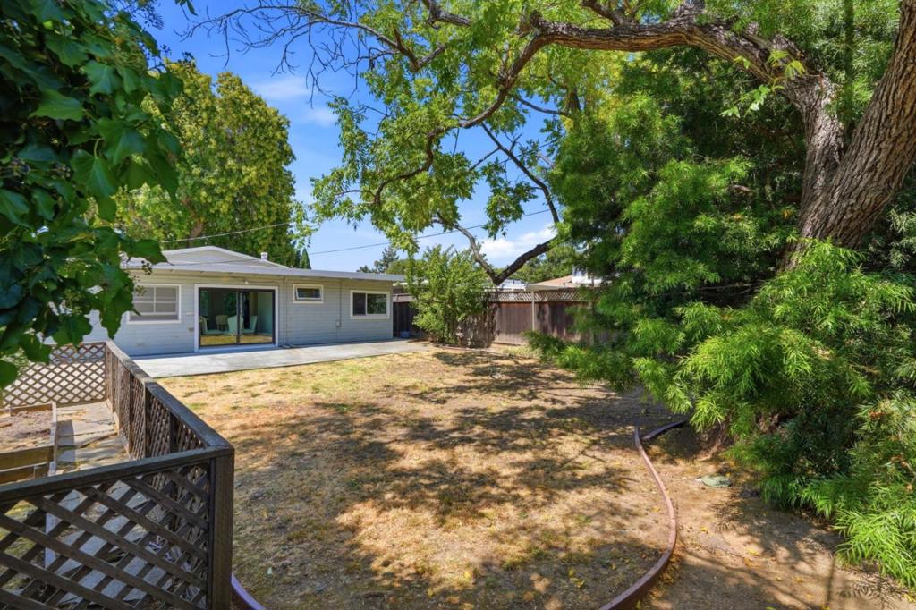 1424 Hemlock Avenue Property Photo 20