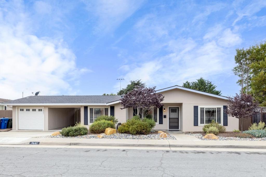 1841 Judson Street Property Photo 1