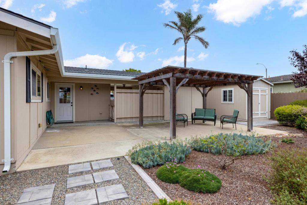1841 Judson Street Property Photo 18