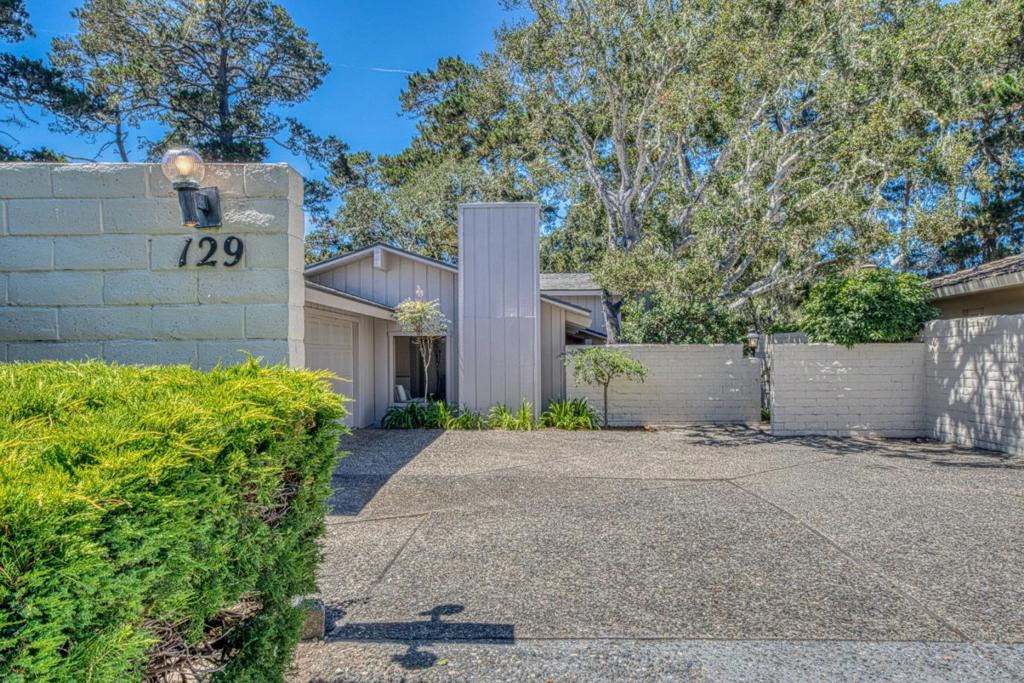 129 Littlefield Road Property Photo 1