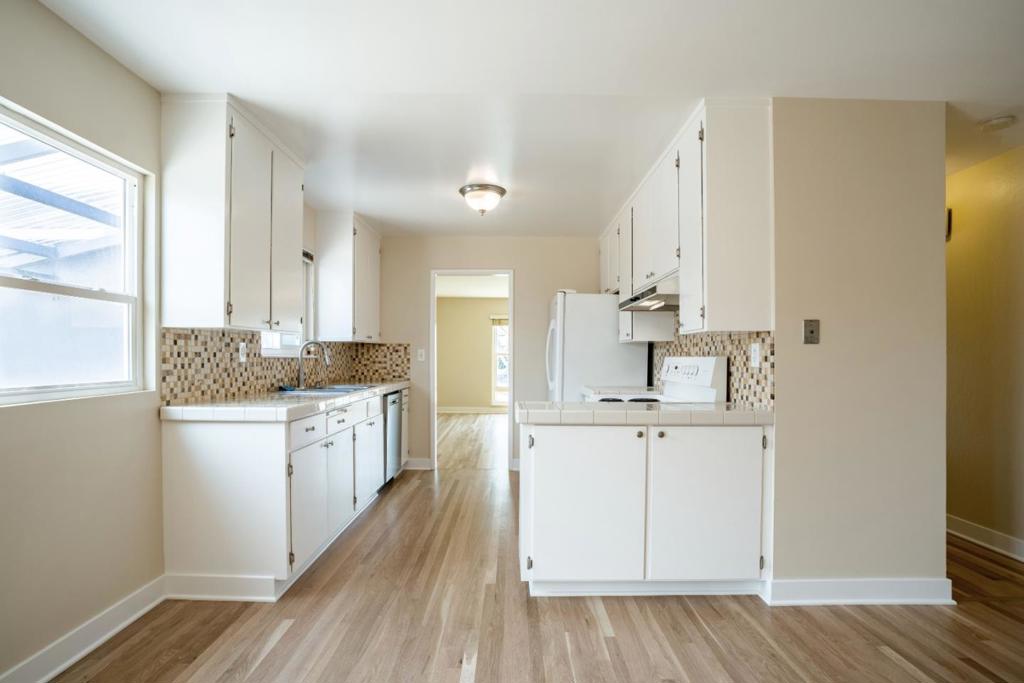 136 Del Mar Drive Property Photo 17