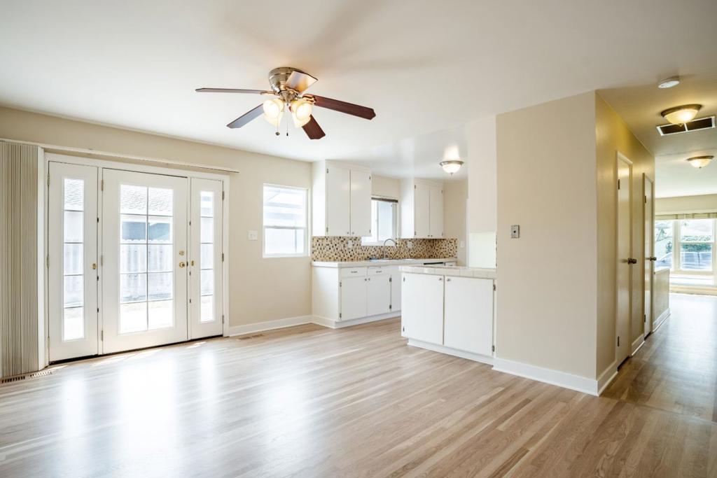 136 Del Mar Drive Property Photo 18