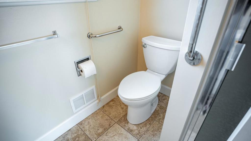 136 Del Mar Drive Property Photo 28