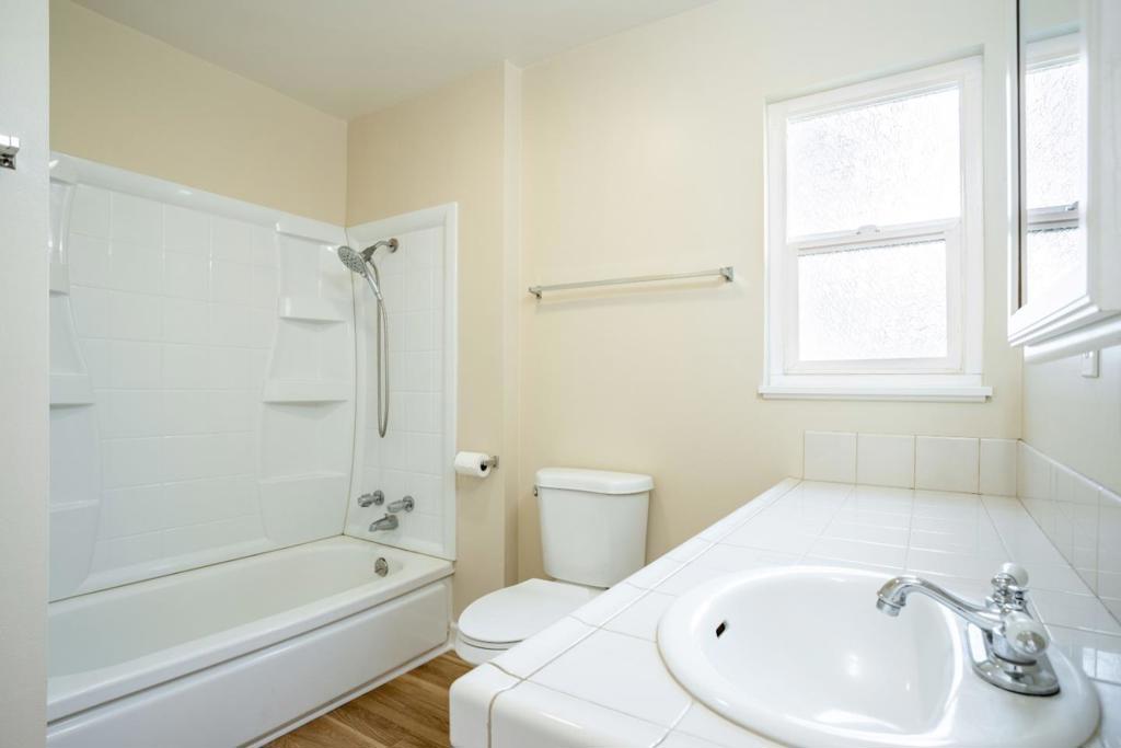 136 Del Mar Drive Property Photo 38