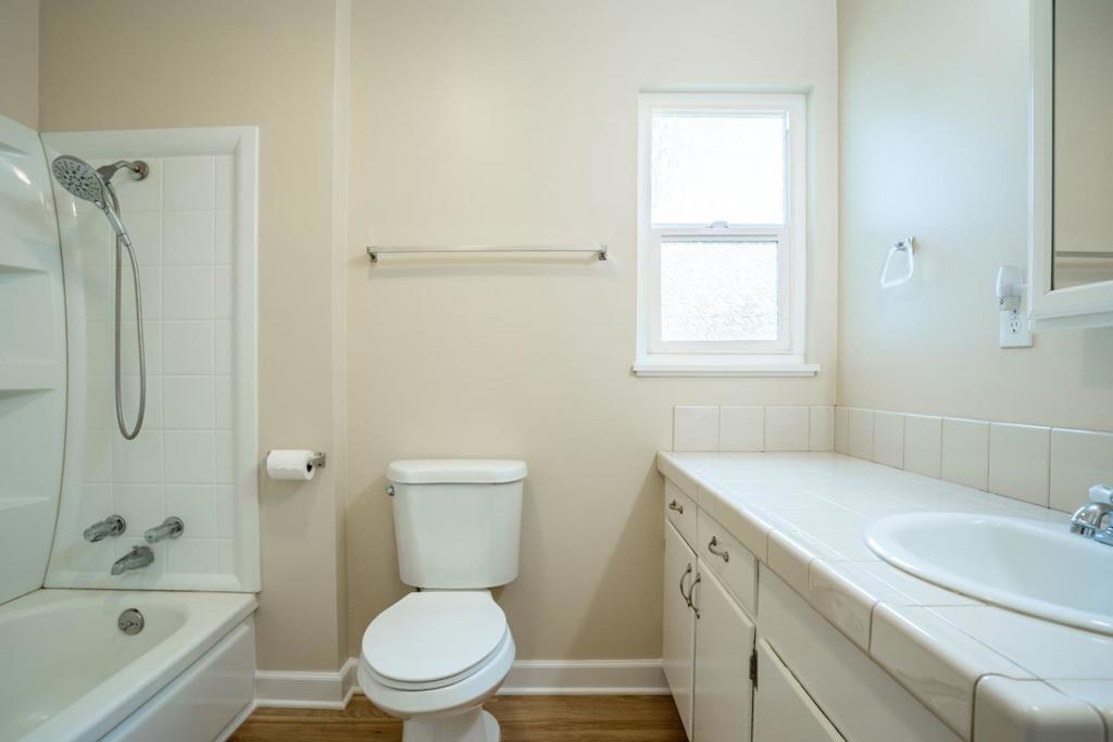 136 Del Mar Drive Property Photo 39
