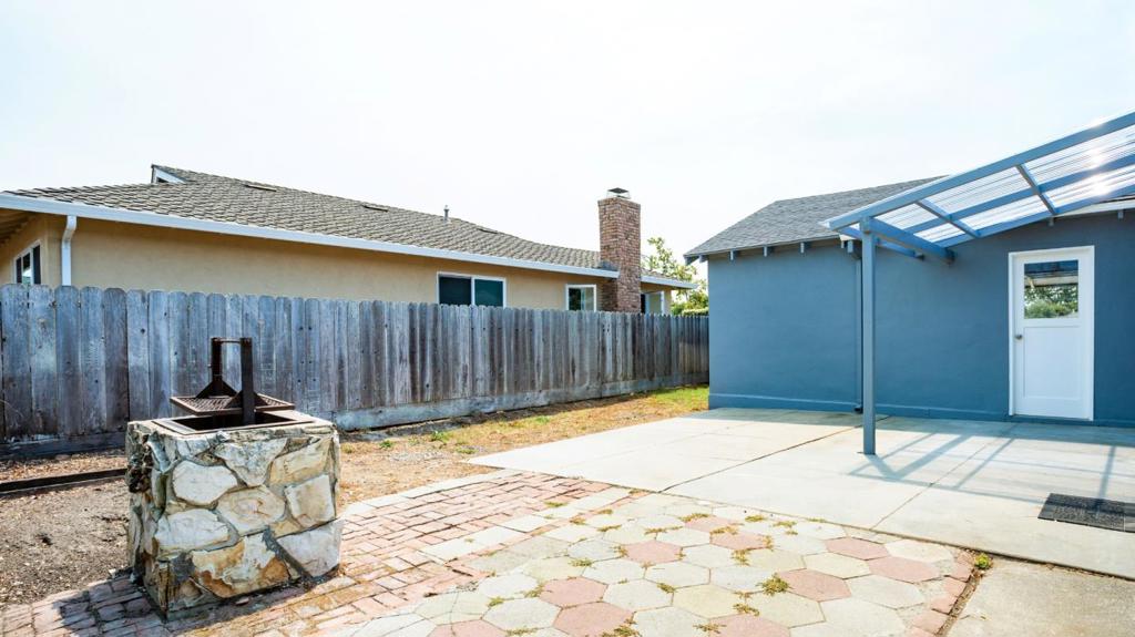 136 Del Mar Drive Property Photo 45