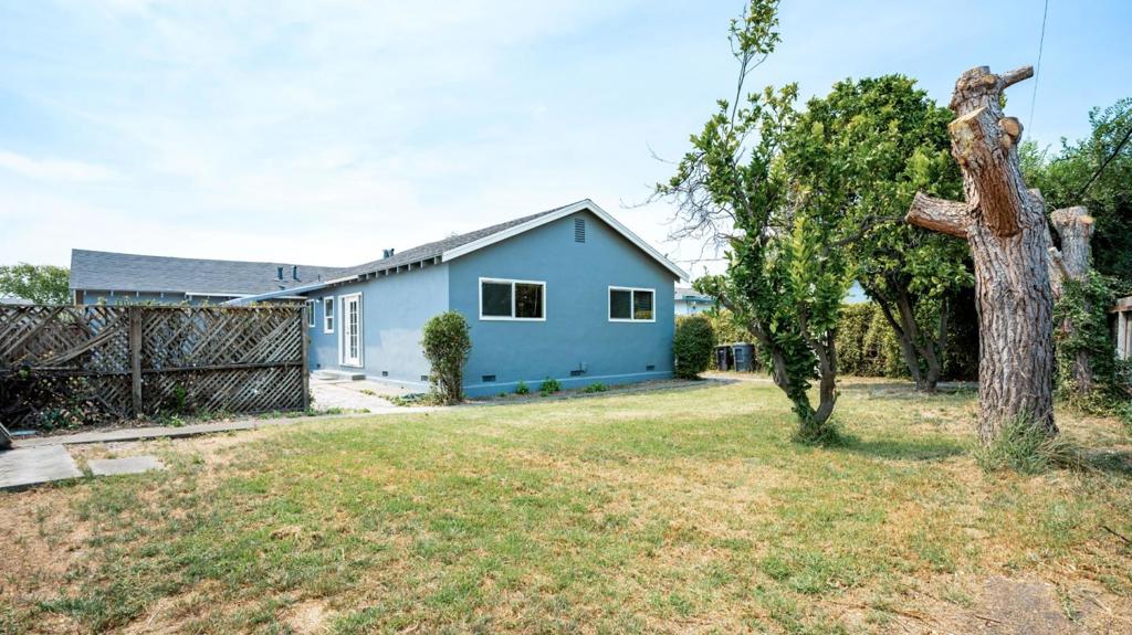136 Del Mar Drive Property Photo 48