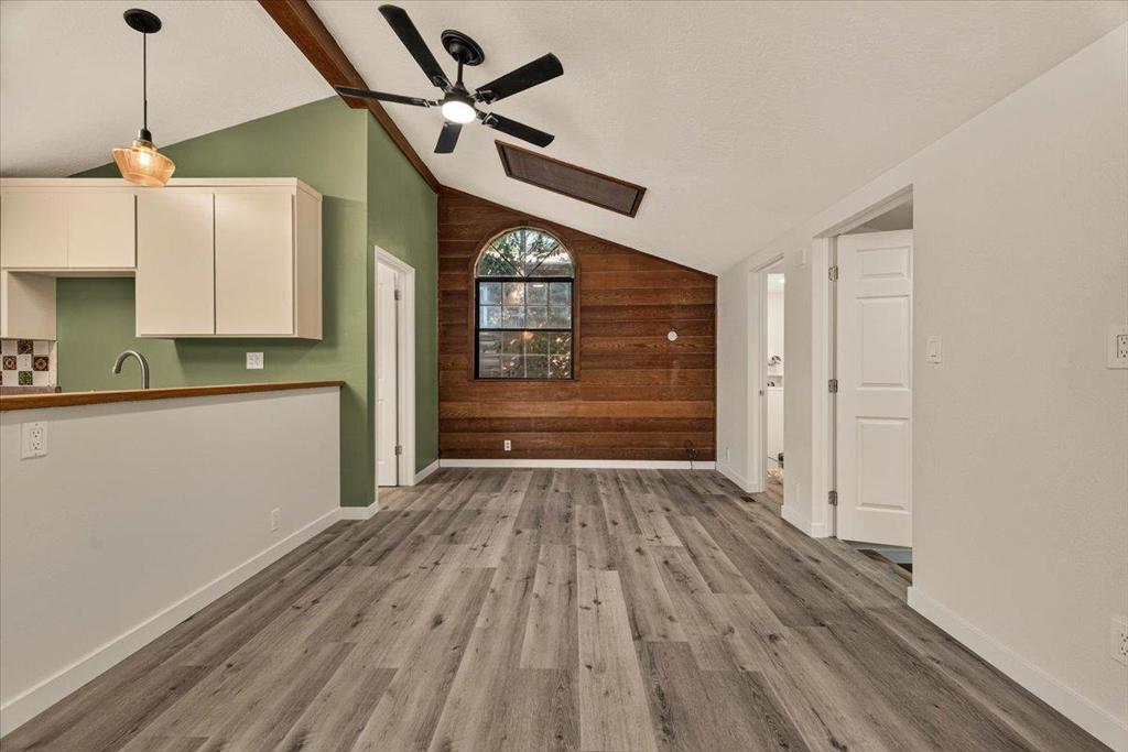 338 River Road Property Photo 12