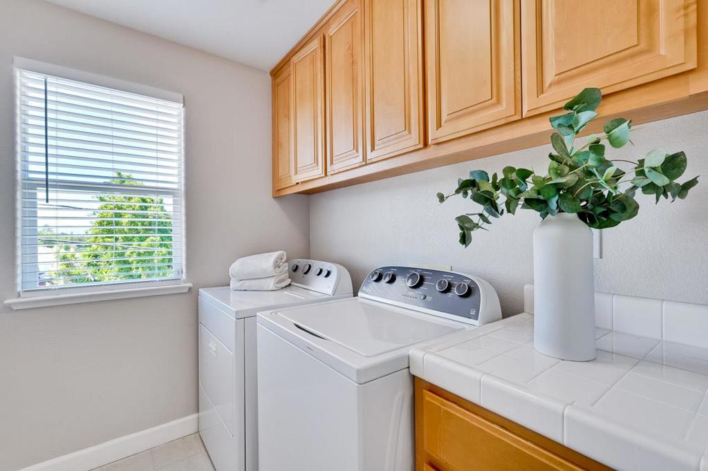 1233 Arabelle Way Property Photo 45