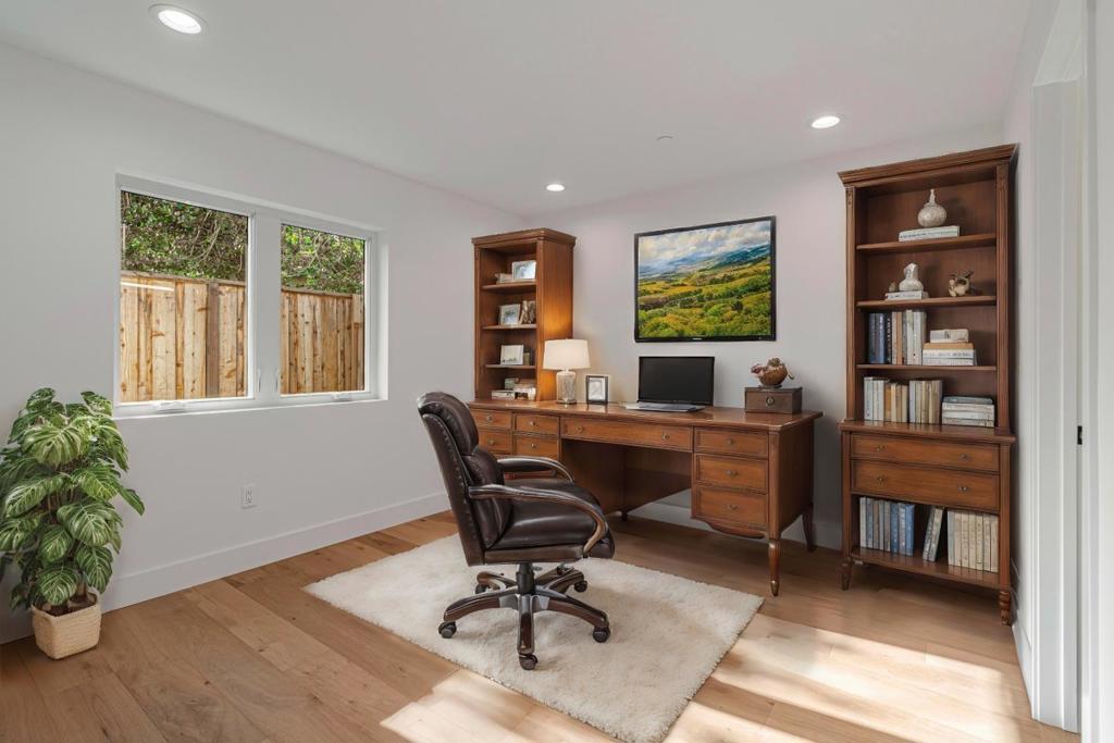 1460 Kentfield Avenue Property Photo 8