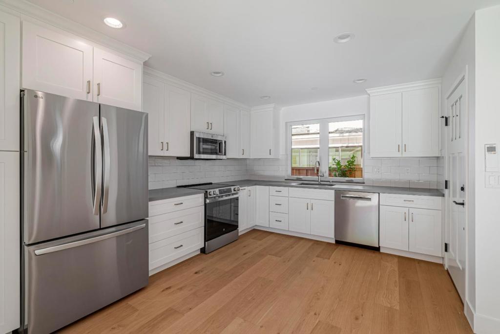 1460 Kentfield Avenue Property Photo 15