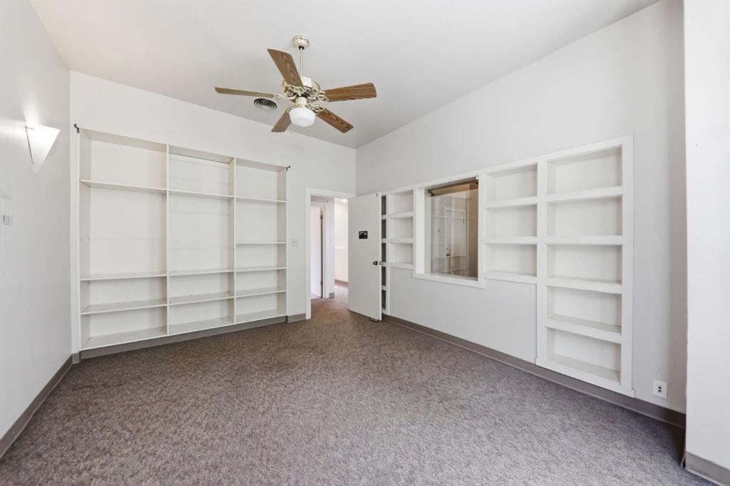 271 Austin Street Property Photo 46