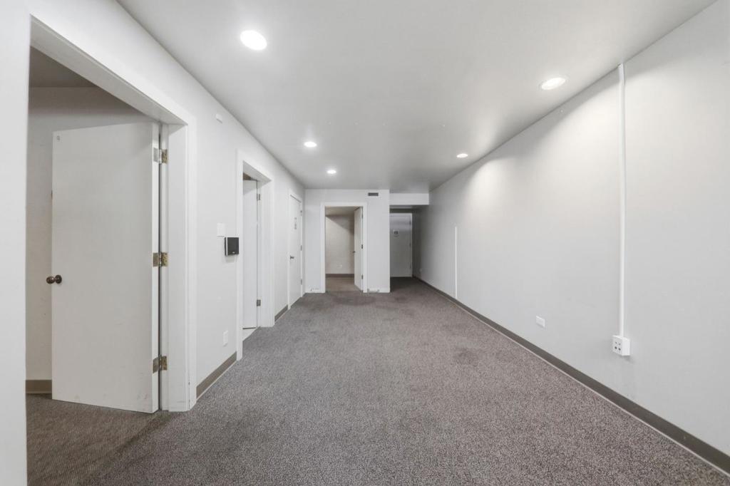 271 Austin Street Property Photo 58