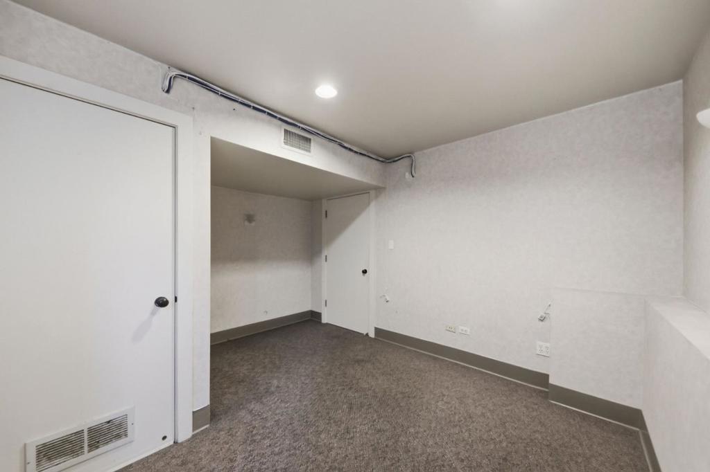 271 Austin Street Property Photo 66