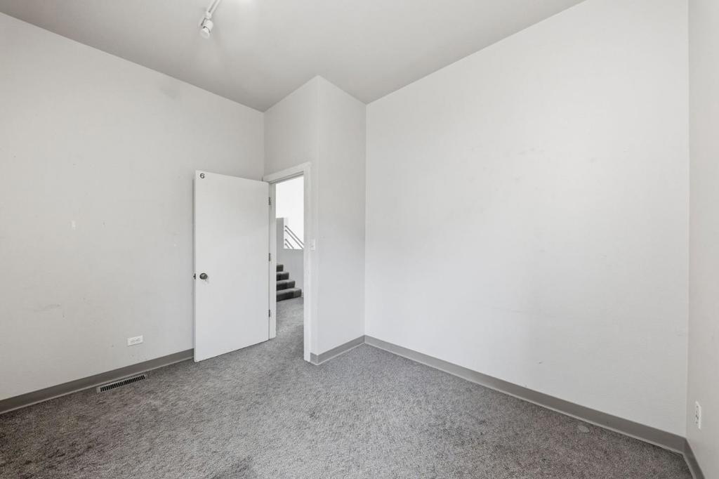 271 Austin Street Property Photo 78