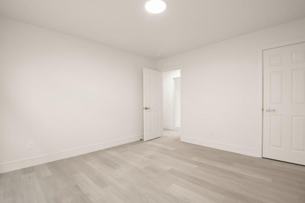 91 5th Avenue Property Photo 11