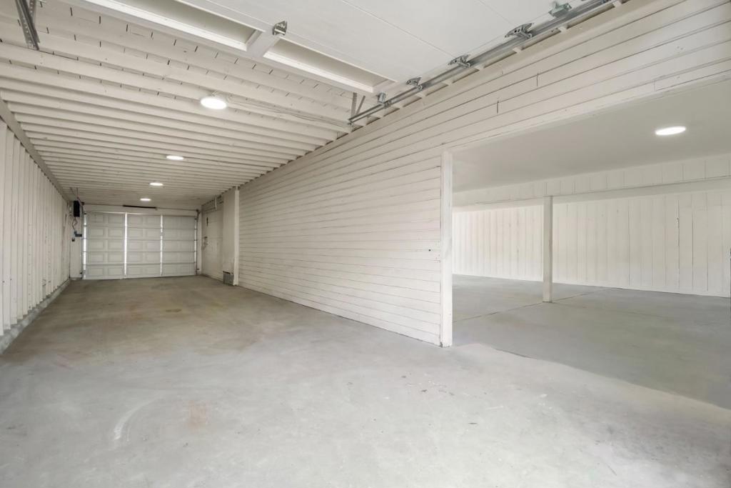 91 5th Avenue Property Photo 15