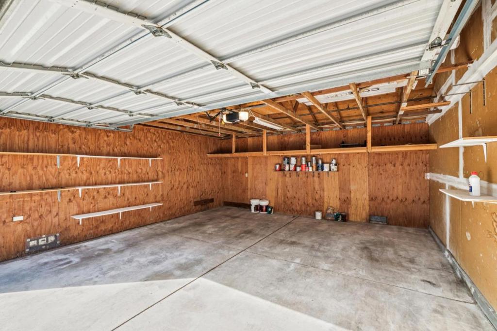 911 Fassler Avenue Property Photo 38